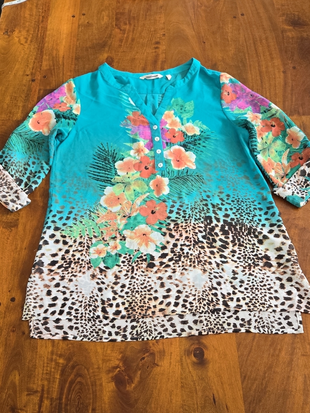 Soft Surroundings Tropical Leopard Print Sheer Roll Sleeve Tunic Top Size Medium